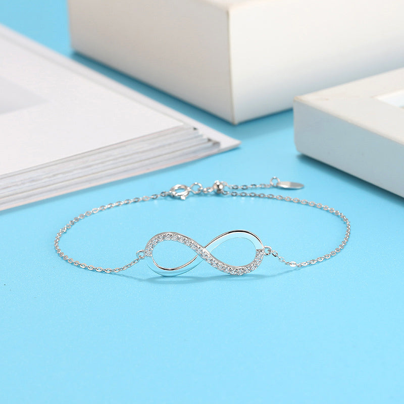 Iliana - Infinity Bracelet