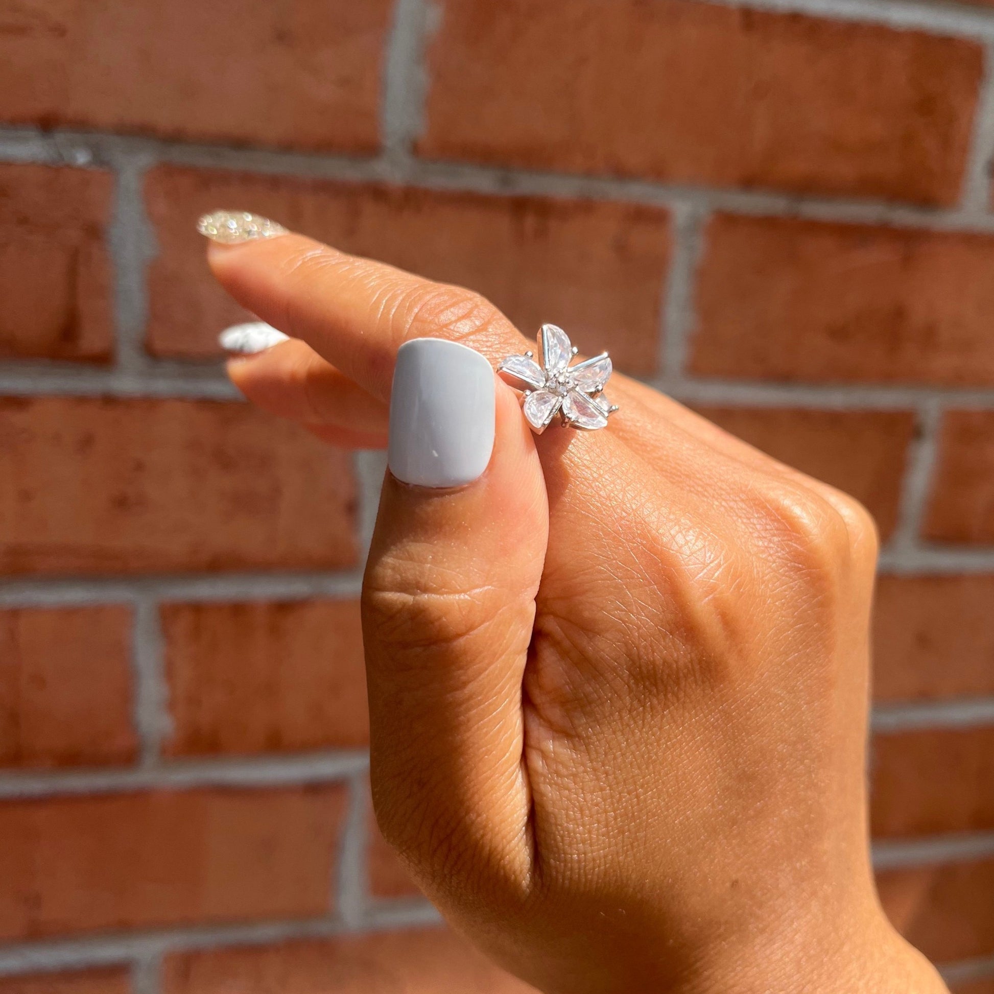 sterling silver worry ring with flower center